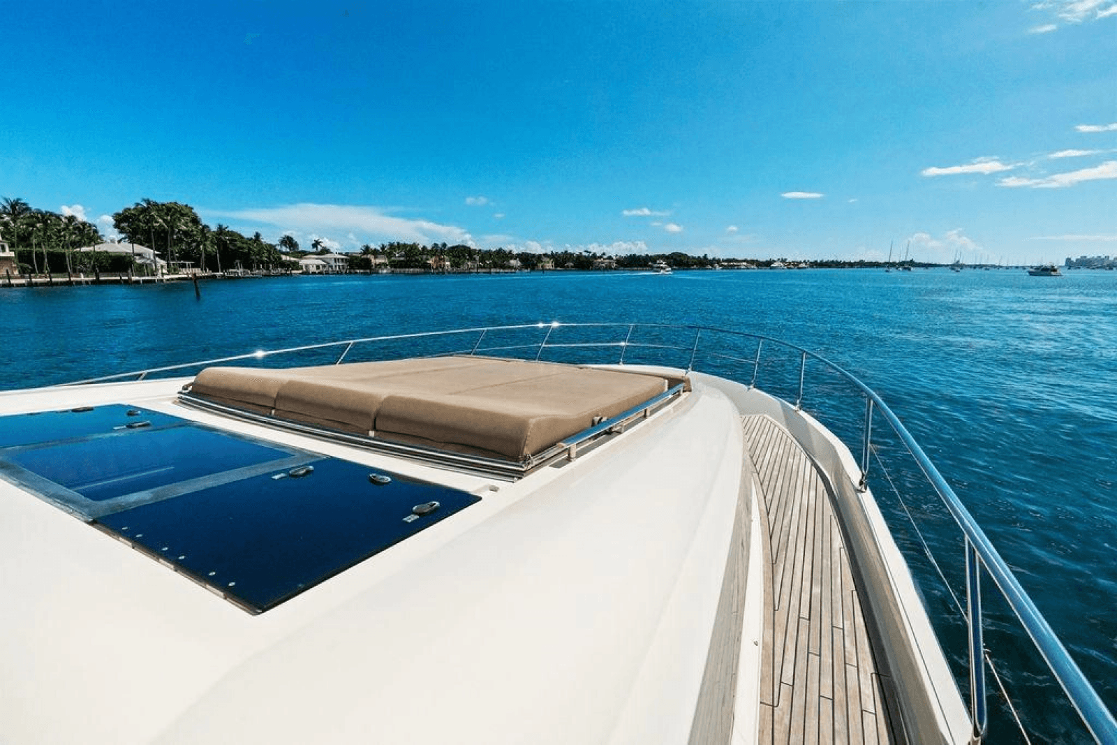 2016 Prestige 750