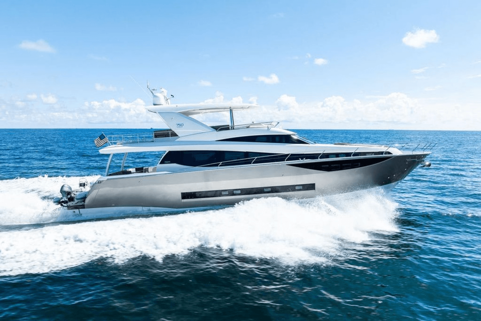 2016 Prestige 750