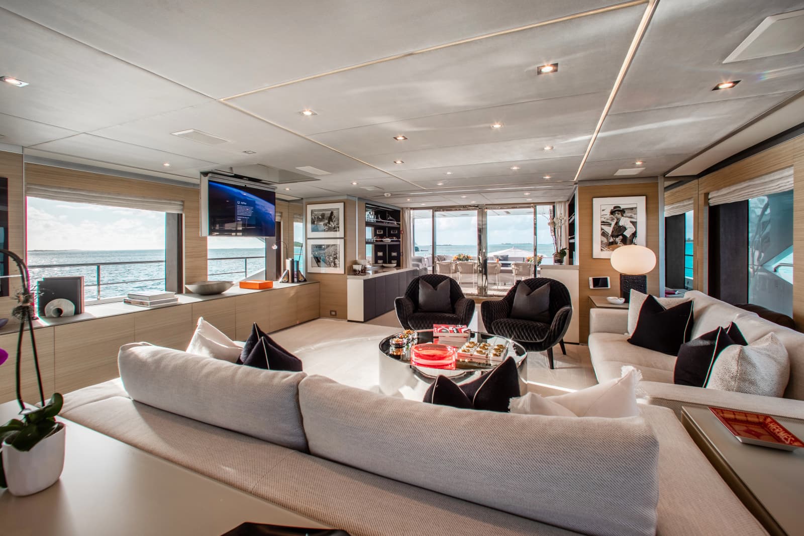 2014 Benetti Veloce 140