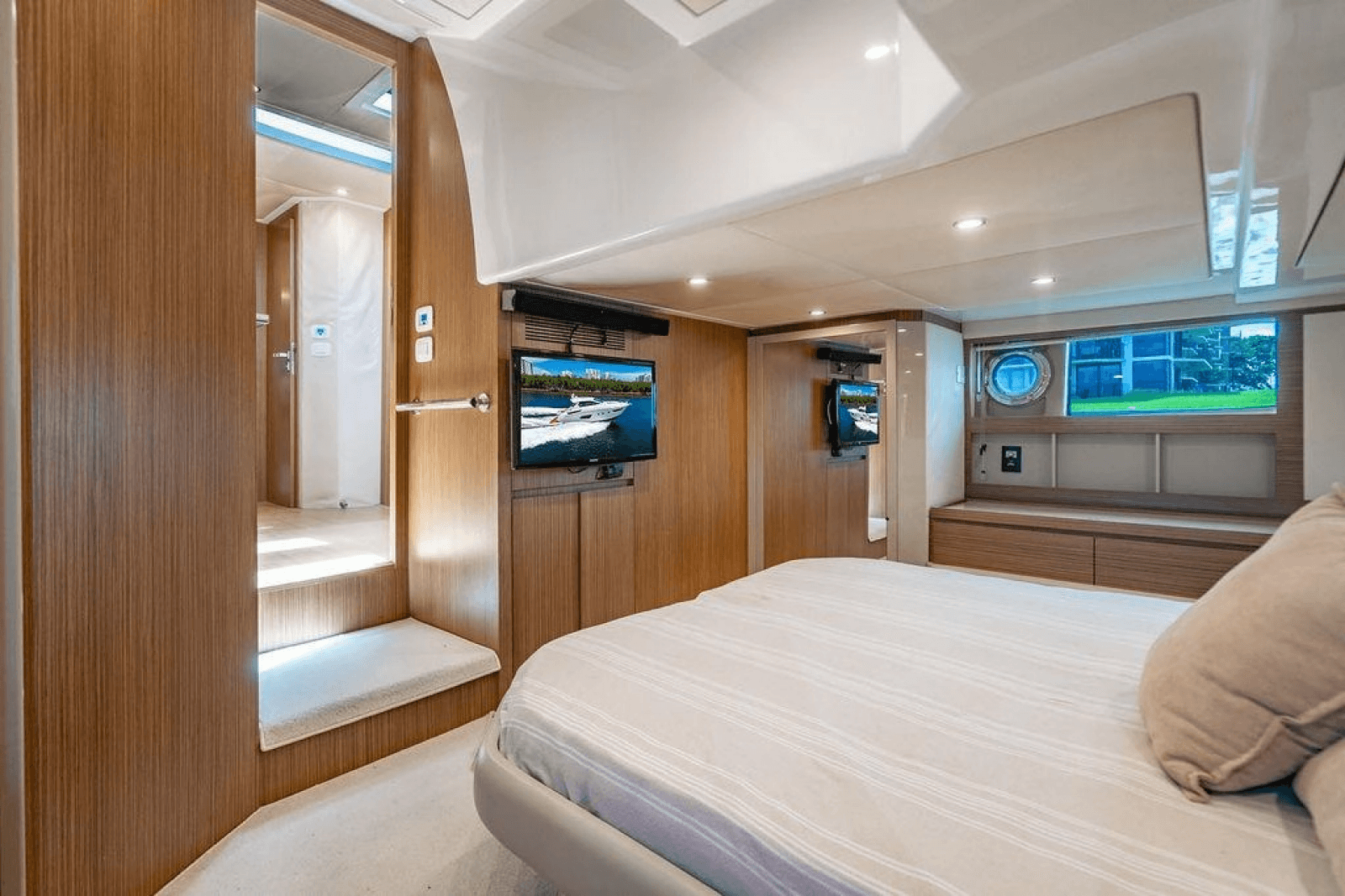 2016 Azimut Atlantis 50