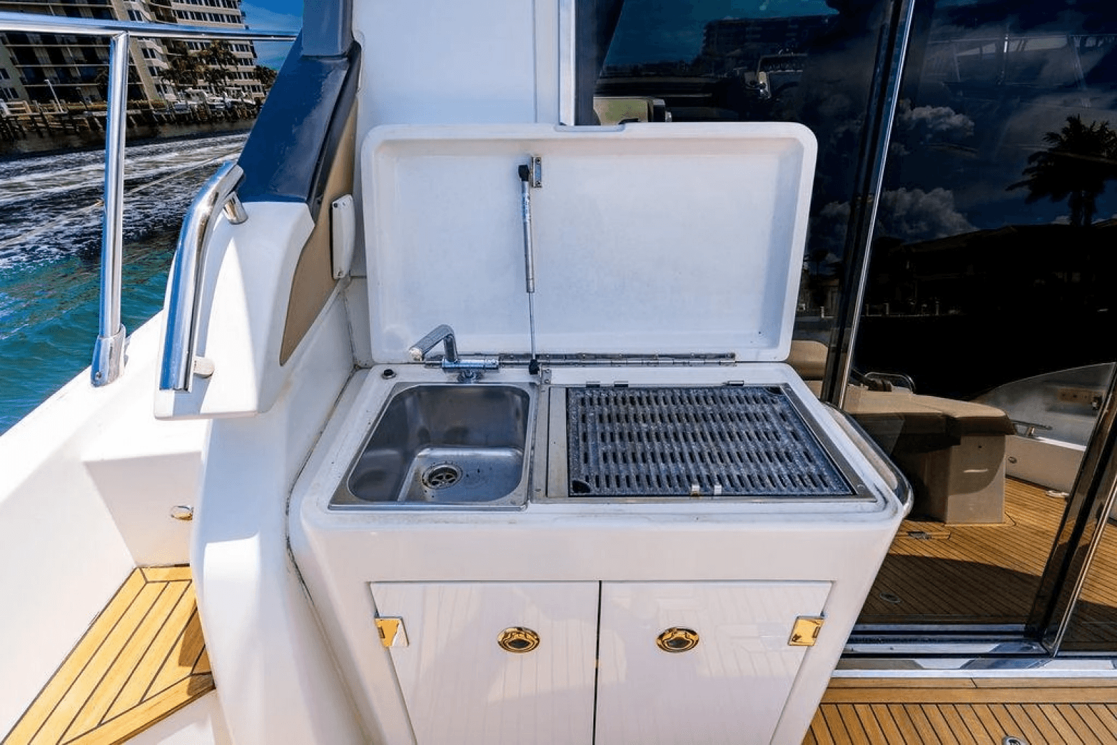 2016 Azimut Atlantis 50