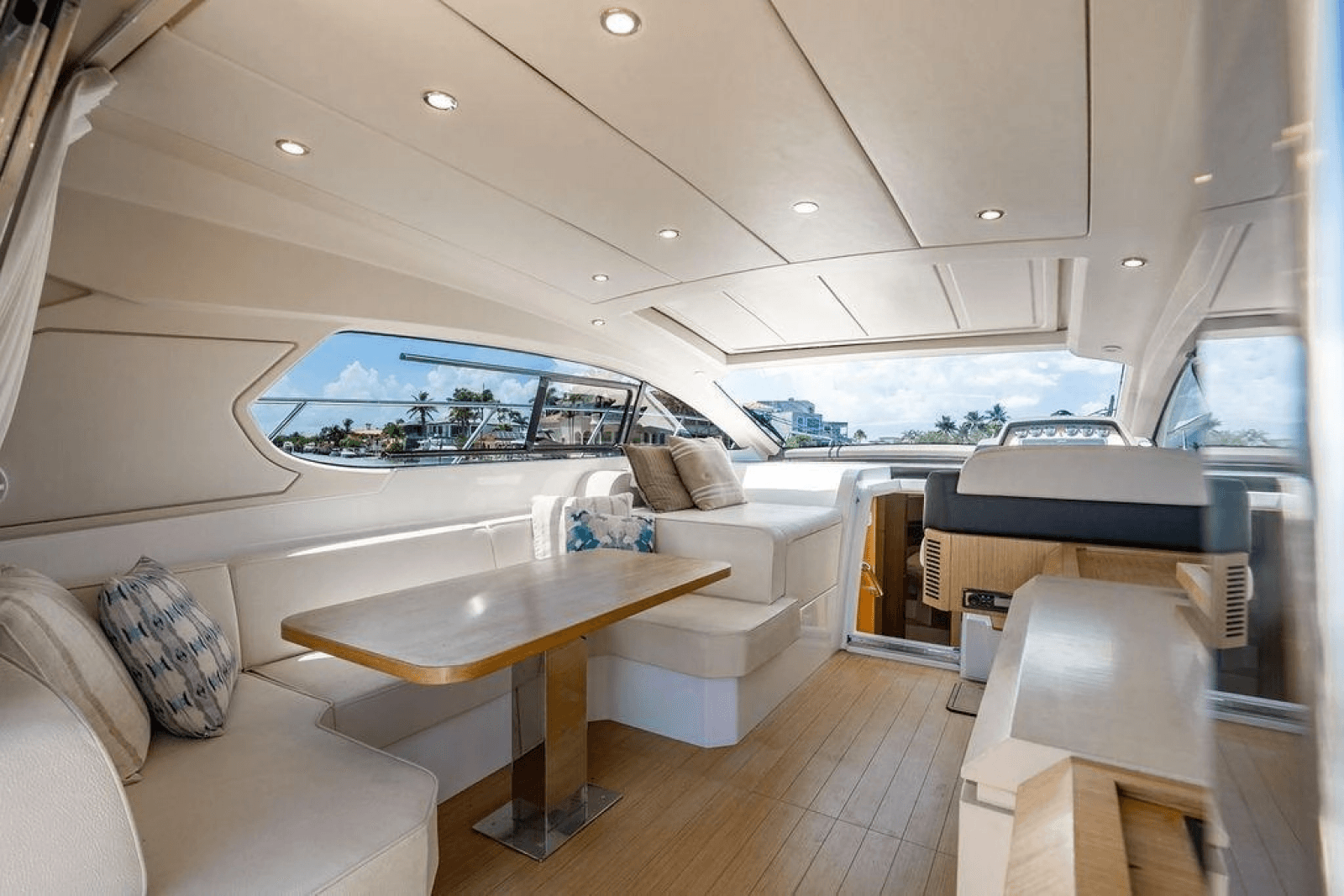 2016 Azimut Atlantis 50