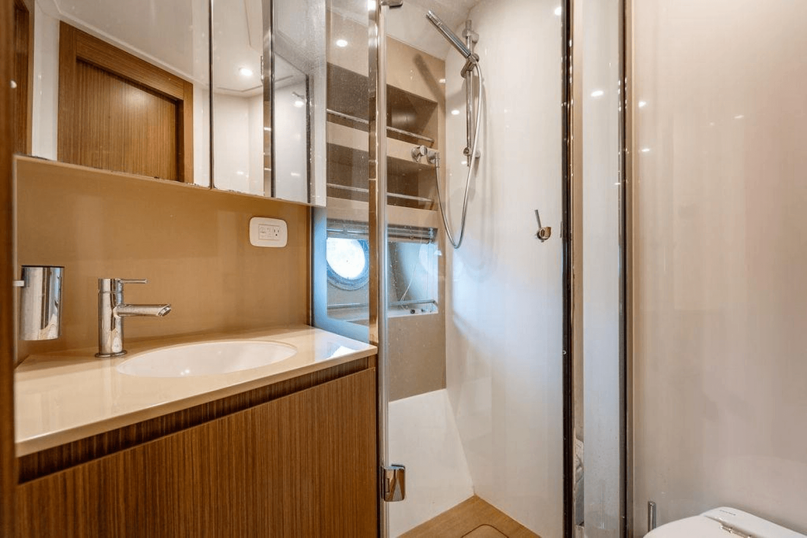 2016 Azimut Atlantis 50