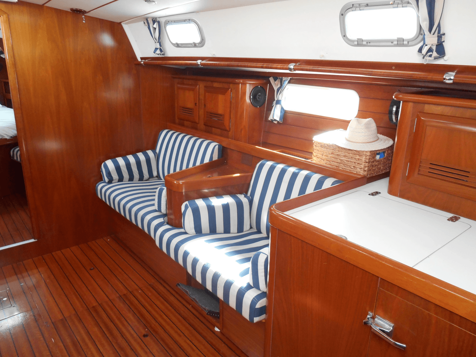 2000 Beneteau Oceanis 50