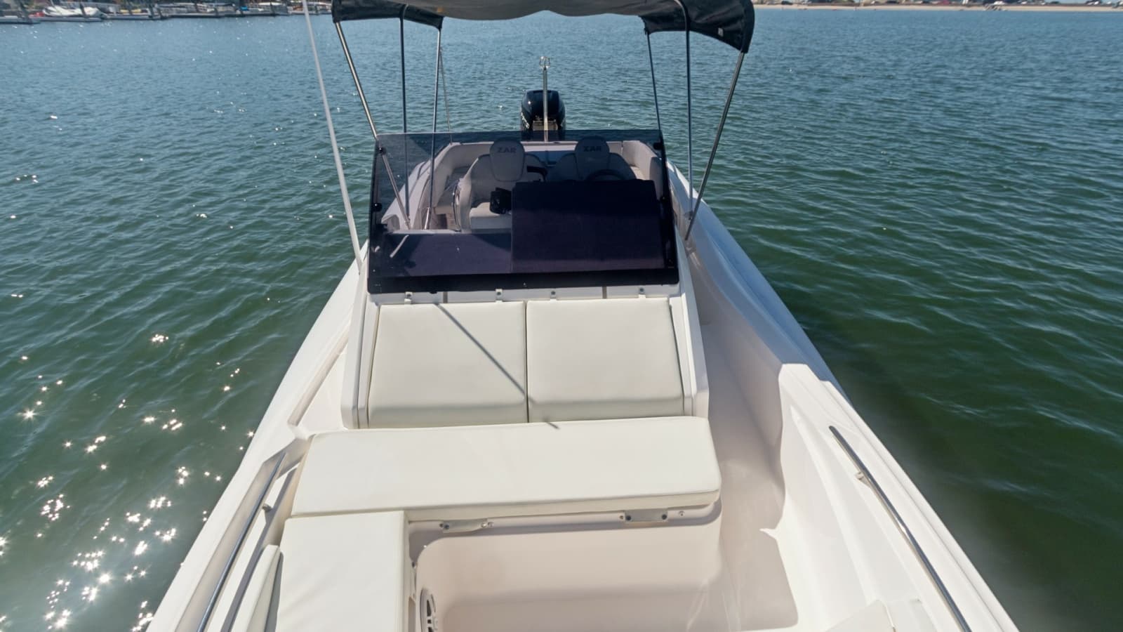 Spacious Bow Seating Area