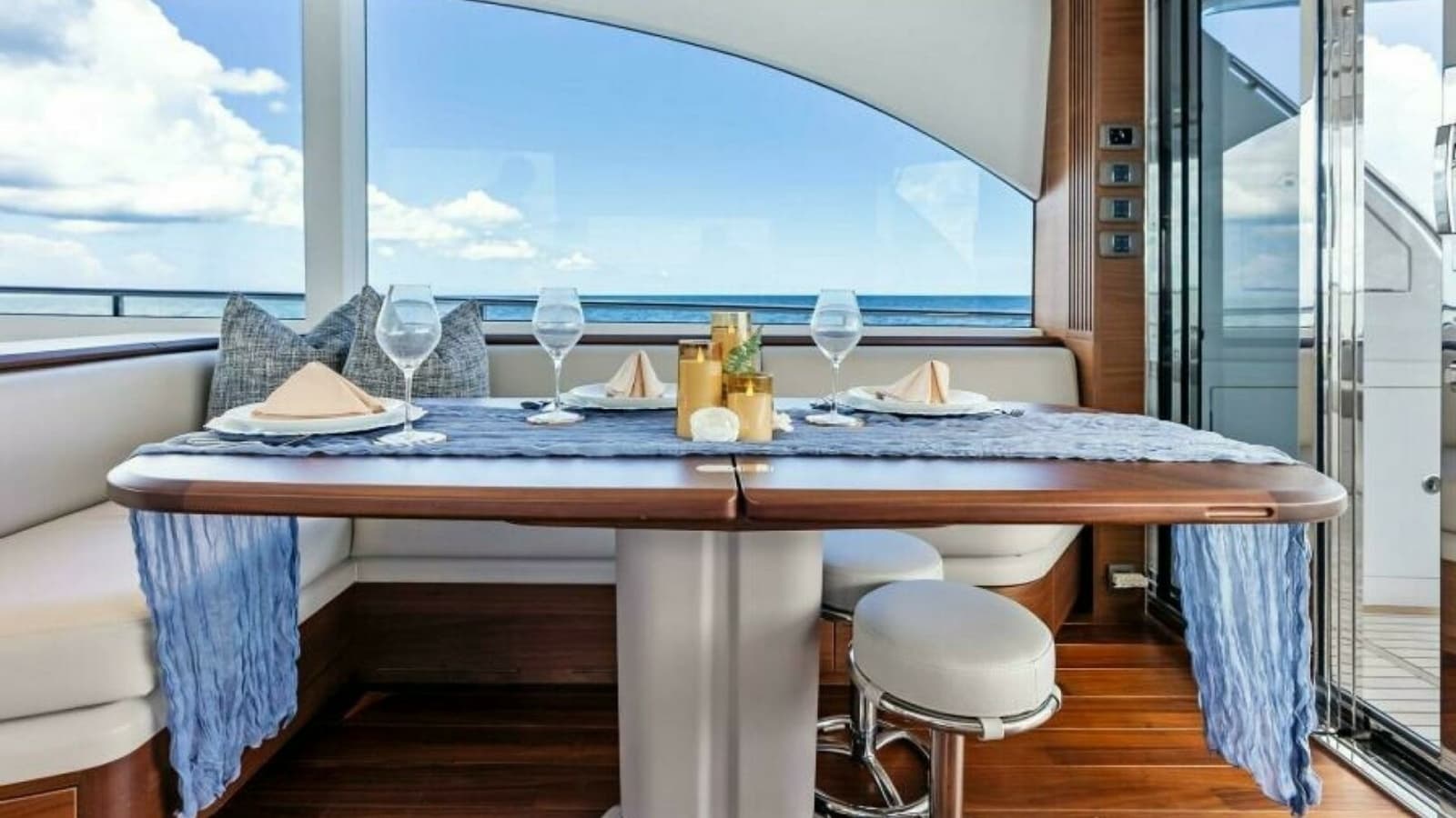 2024 Princess Y72 Motor Yacht