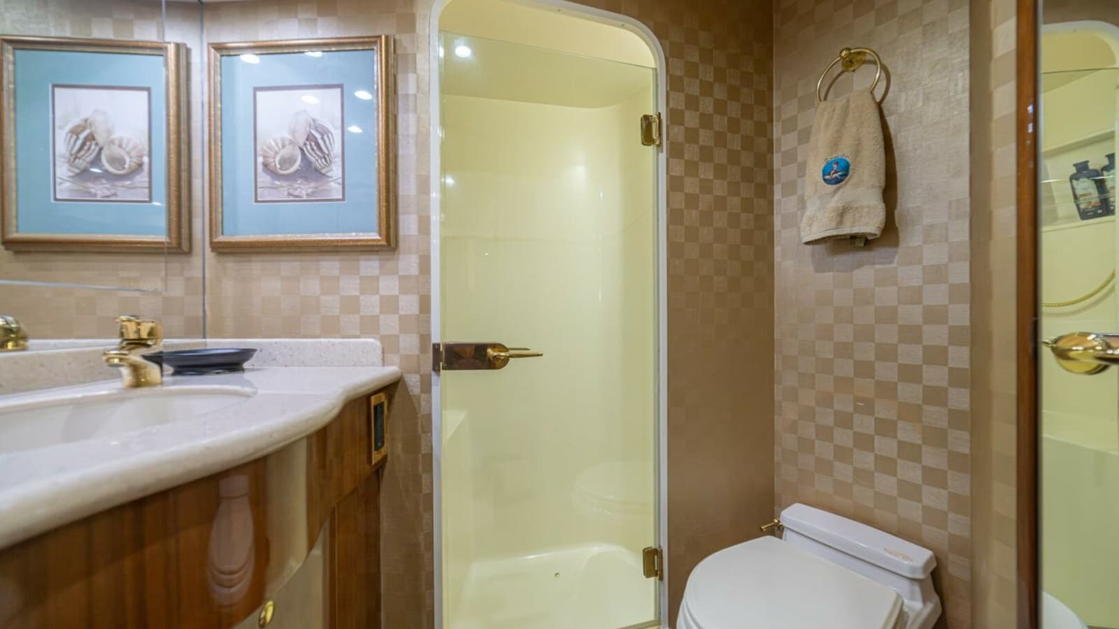 2006 Viking 56 "Scandaloso"