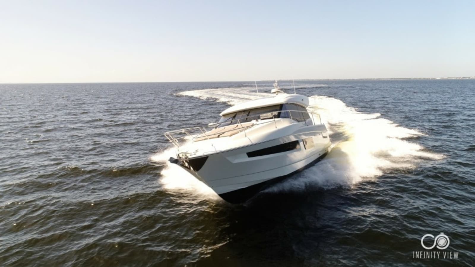 2018 Prestige 460 S