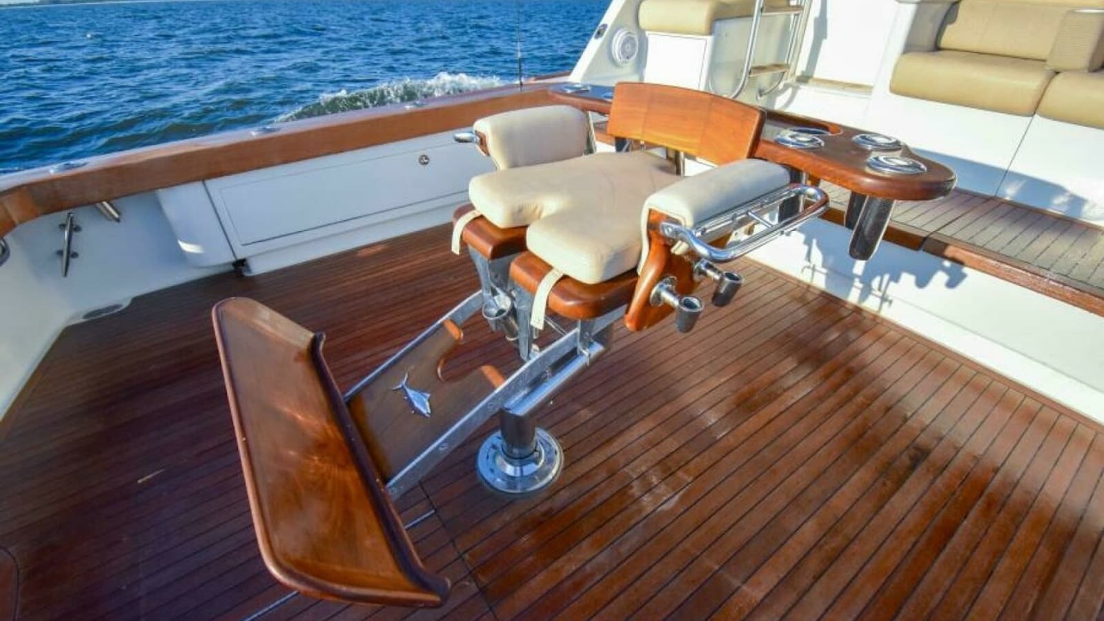 1991 Monterey 65 Convertible Emma Ruth