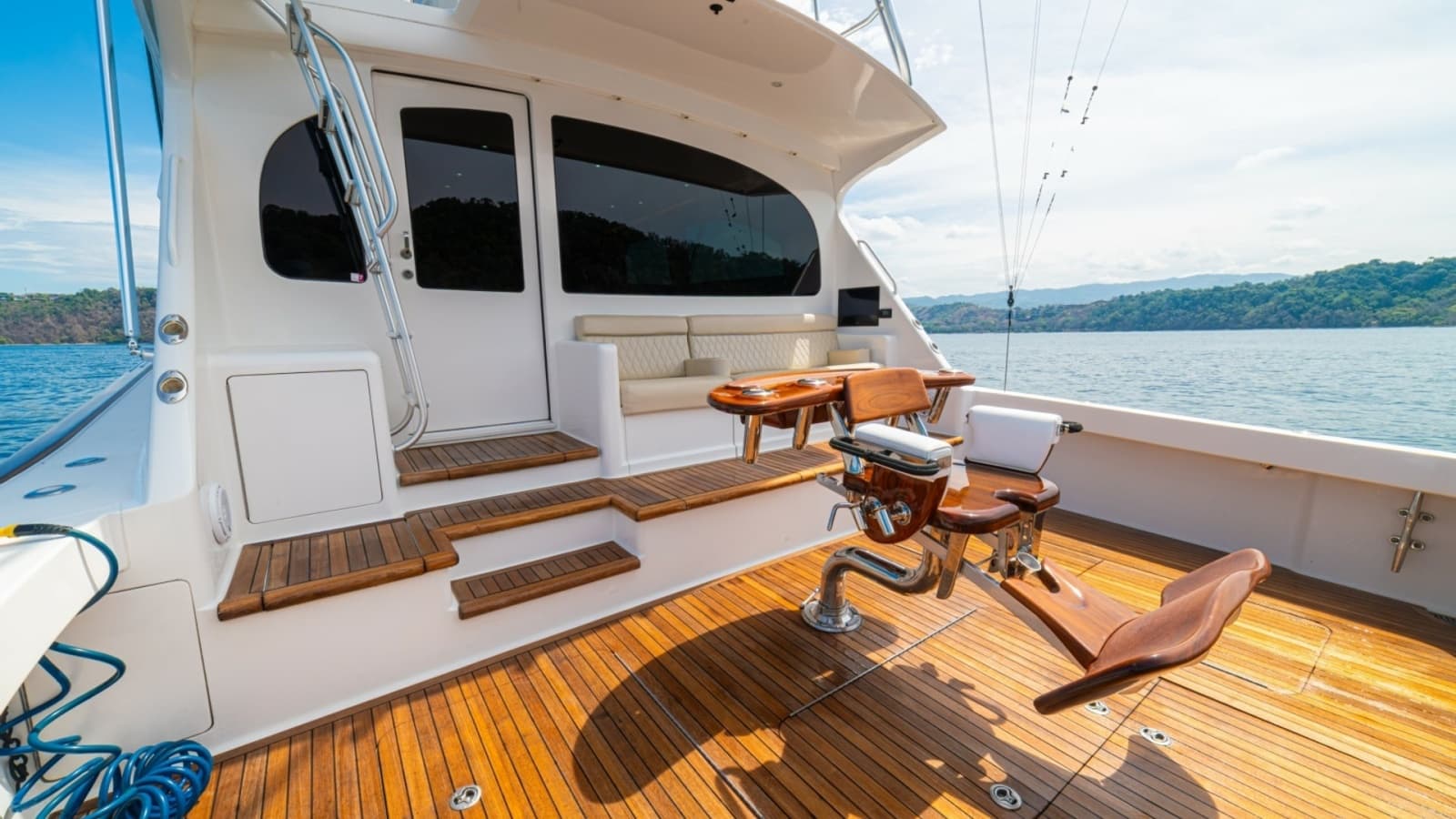 60 Viking Convertible 2012 "Contango"