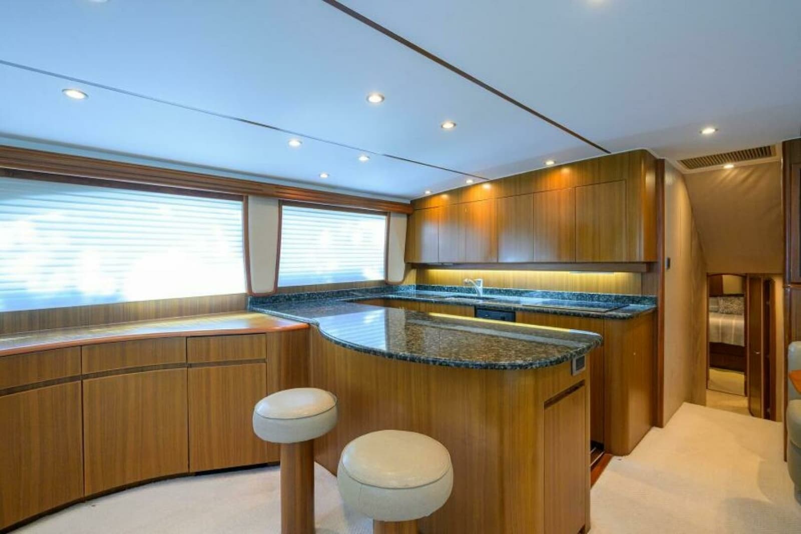 2008 Viking 60 Convertible