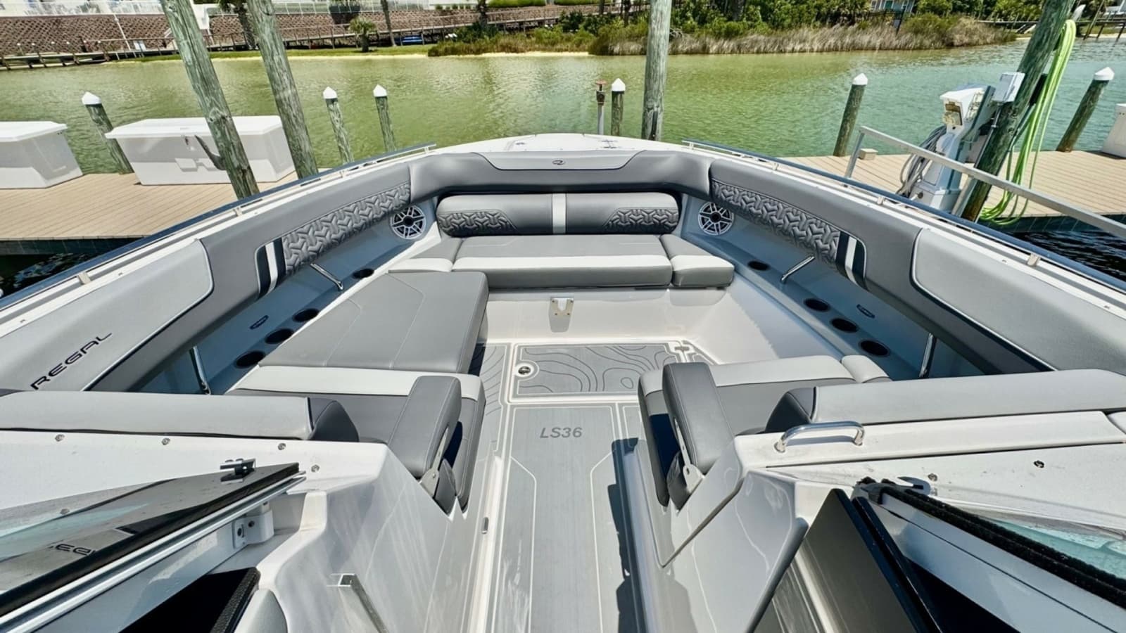 2025 Regal LS36-