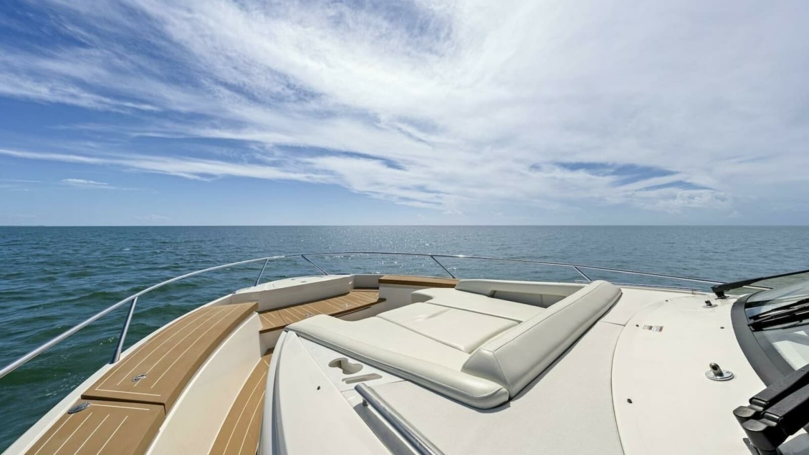2023 Tiara Yachts EX 60