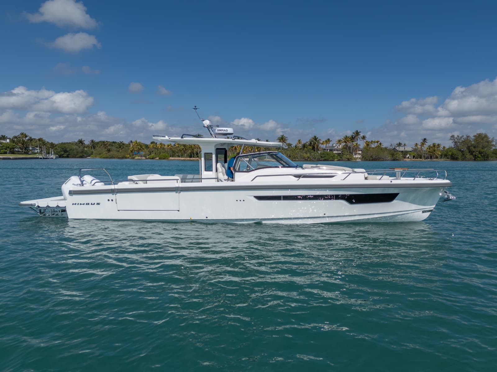2027 Nimbus Sport Tender 42