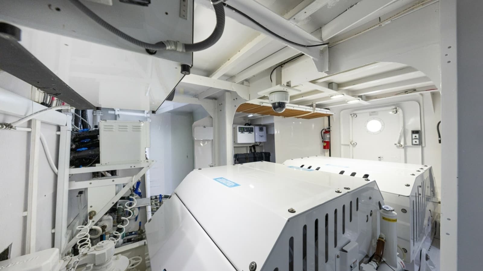 1971 Feadship 101 Engine Room