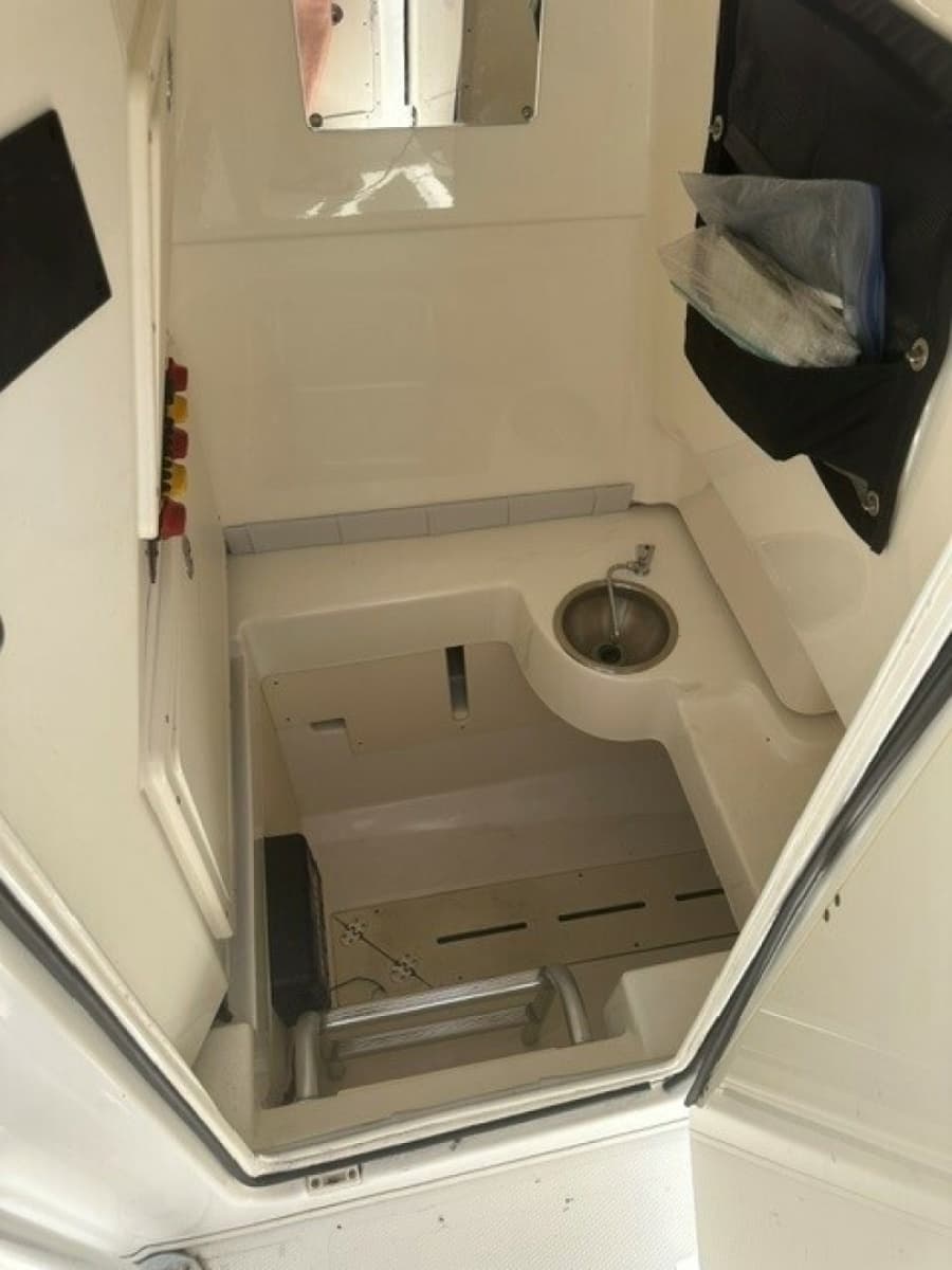 2018 Mako 284