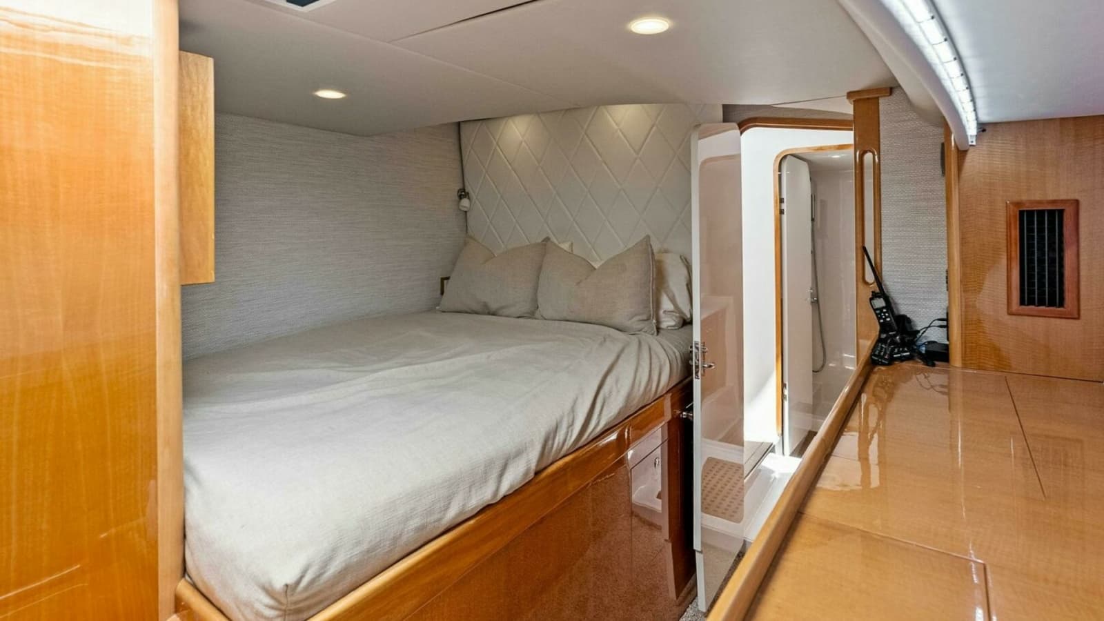 2020 Calcutta 480 Catamaran