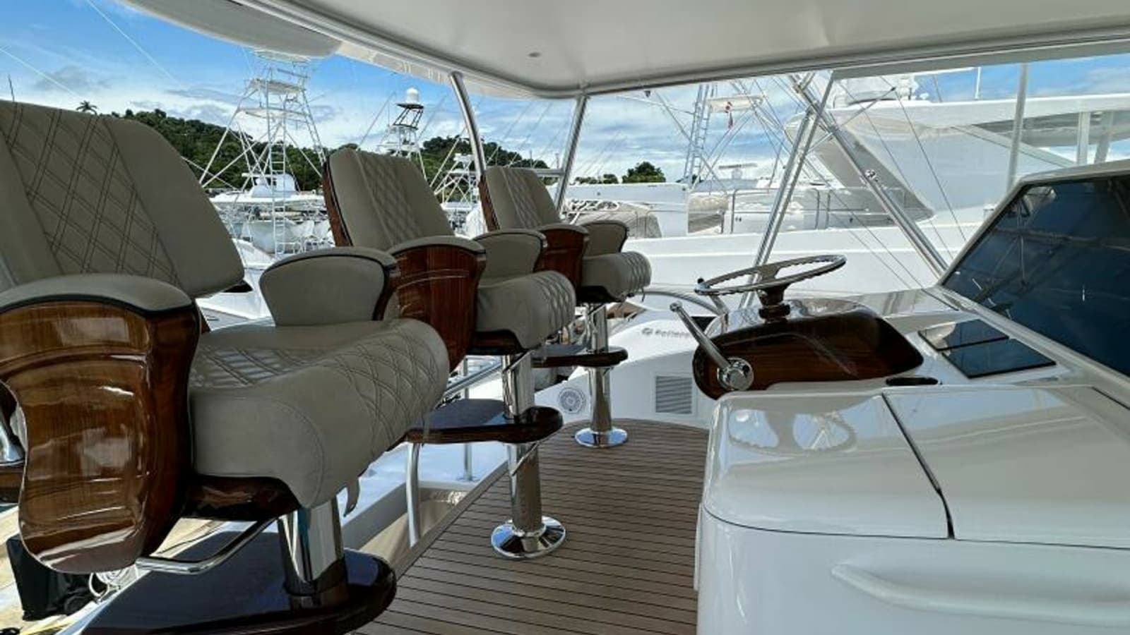 2025 82 Viking Convertible Boujie Bridge (3)