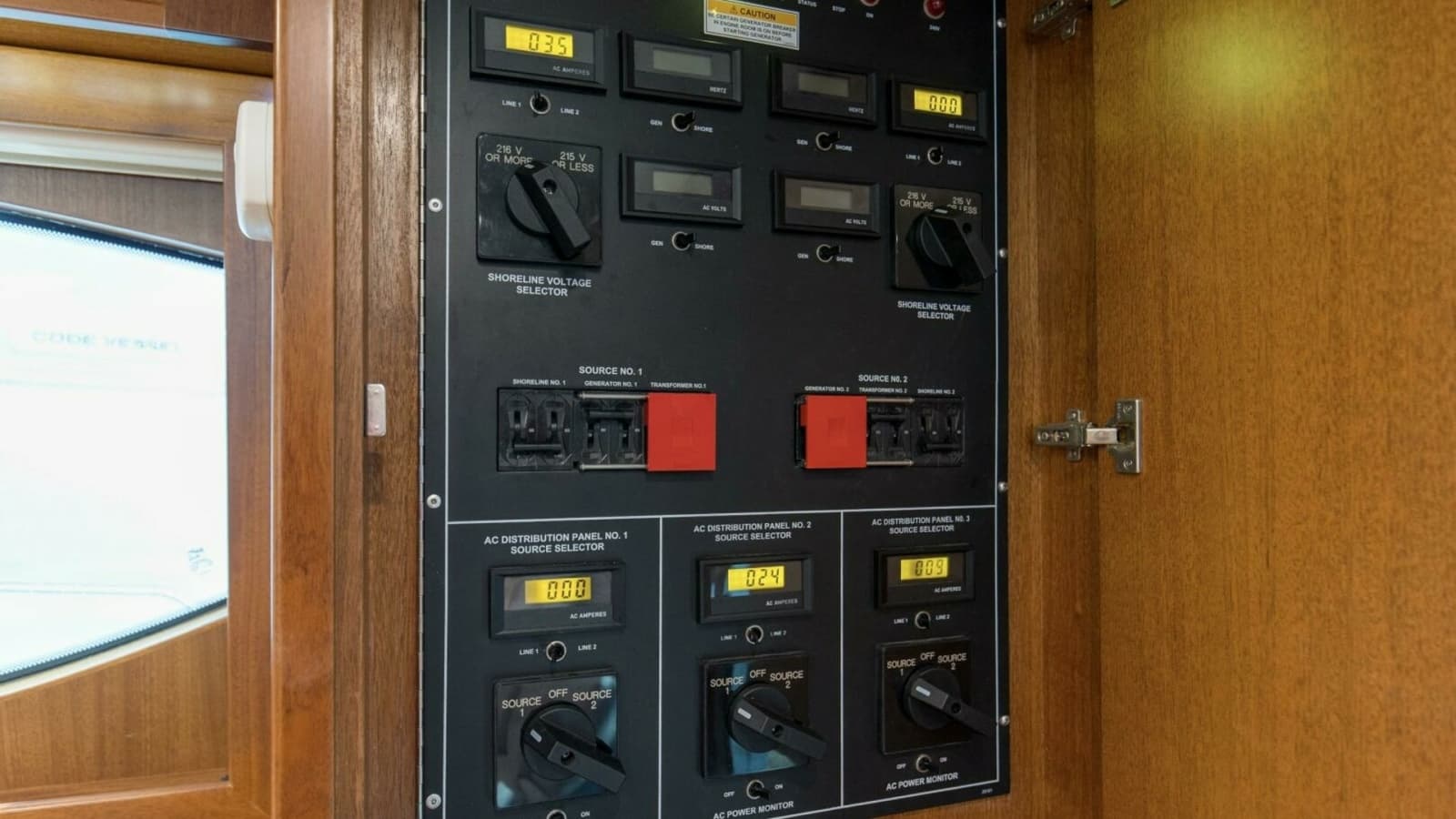 2008 60 Hatteras Blacksmith Electrical Panel