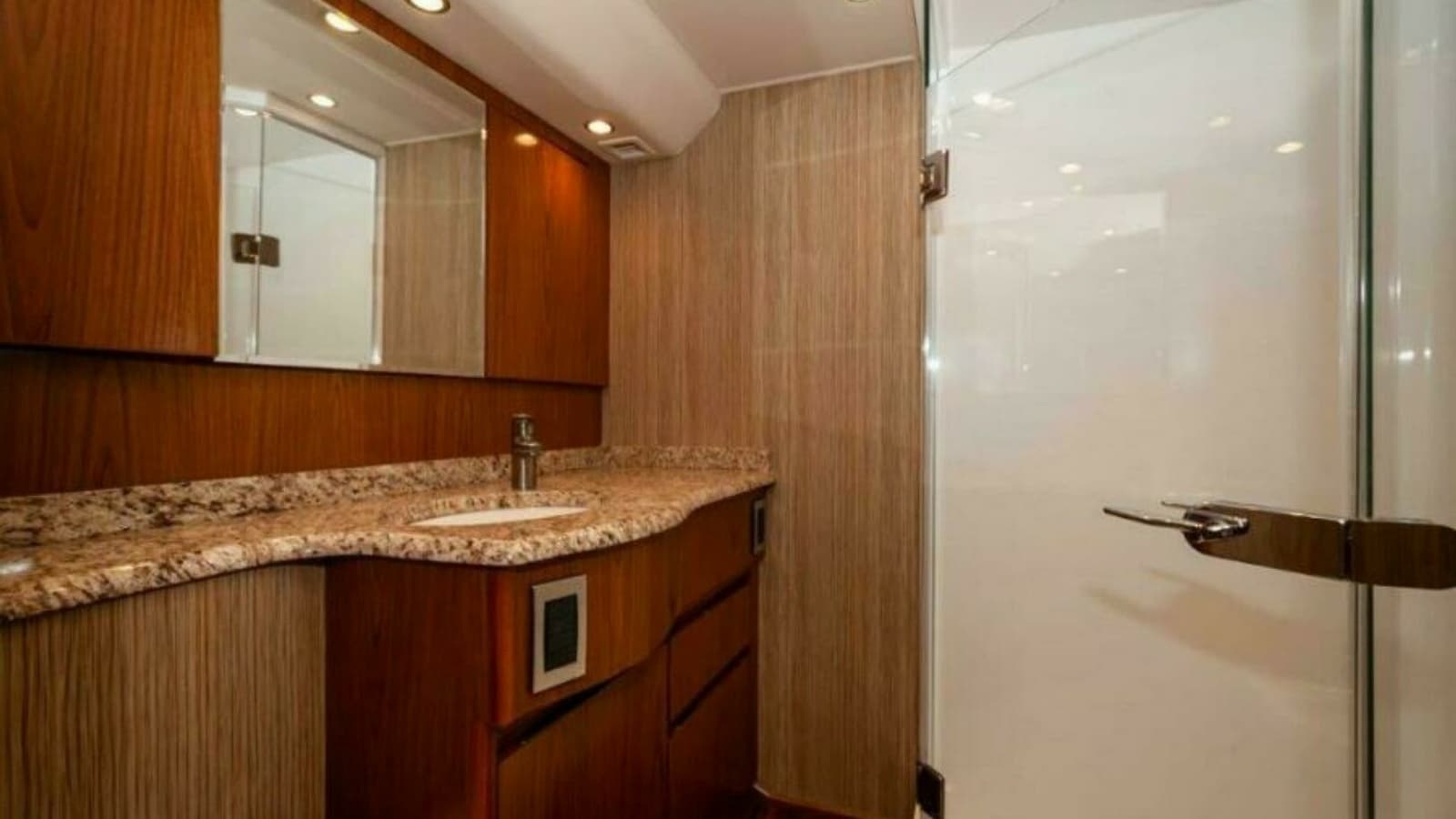 2012 76 Viking Sky Bridge Barefoot Drive Master Stateroom (1)