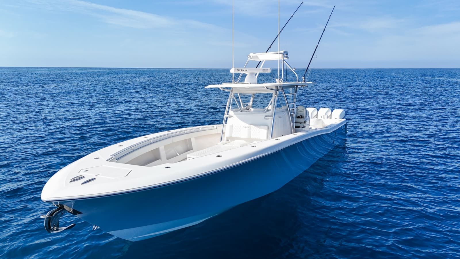 Invincible 42 Center Console Exterior View