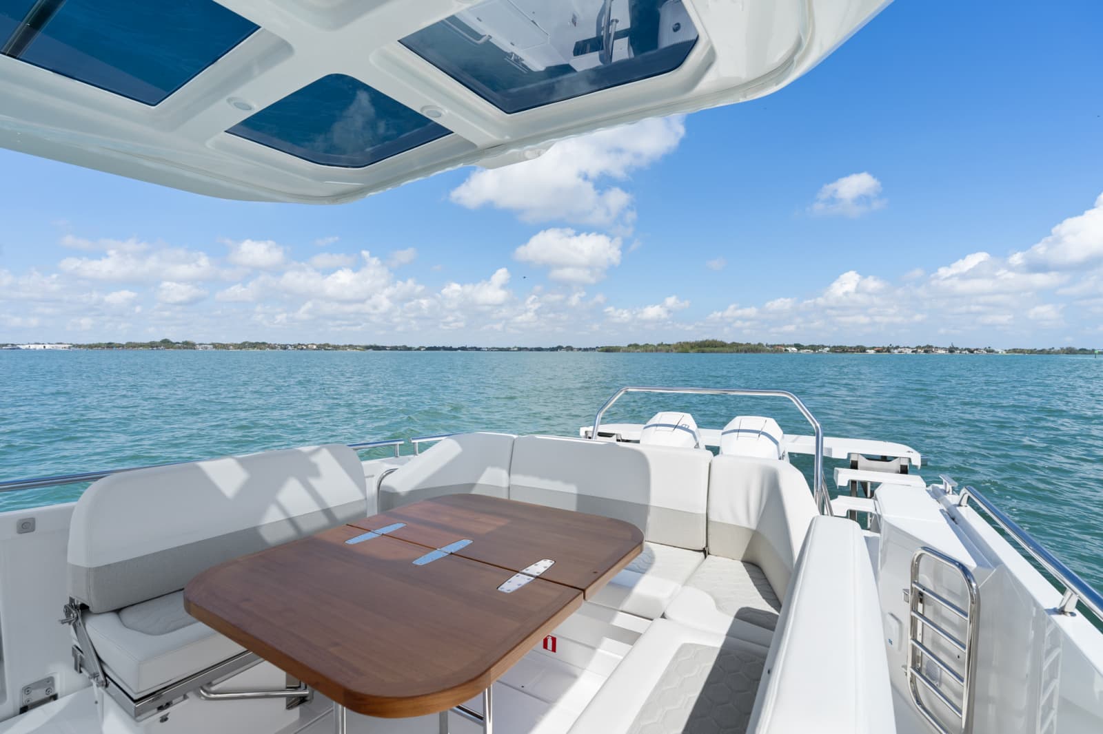2027 Nimbus Sport Tender 42