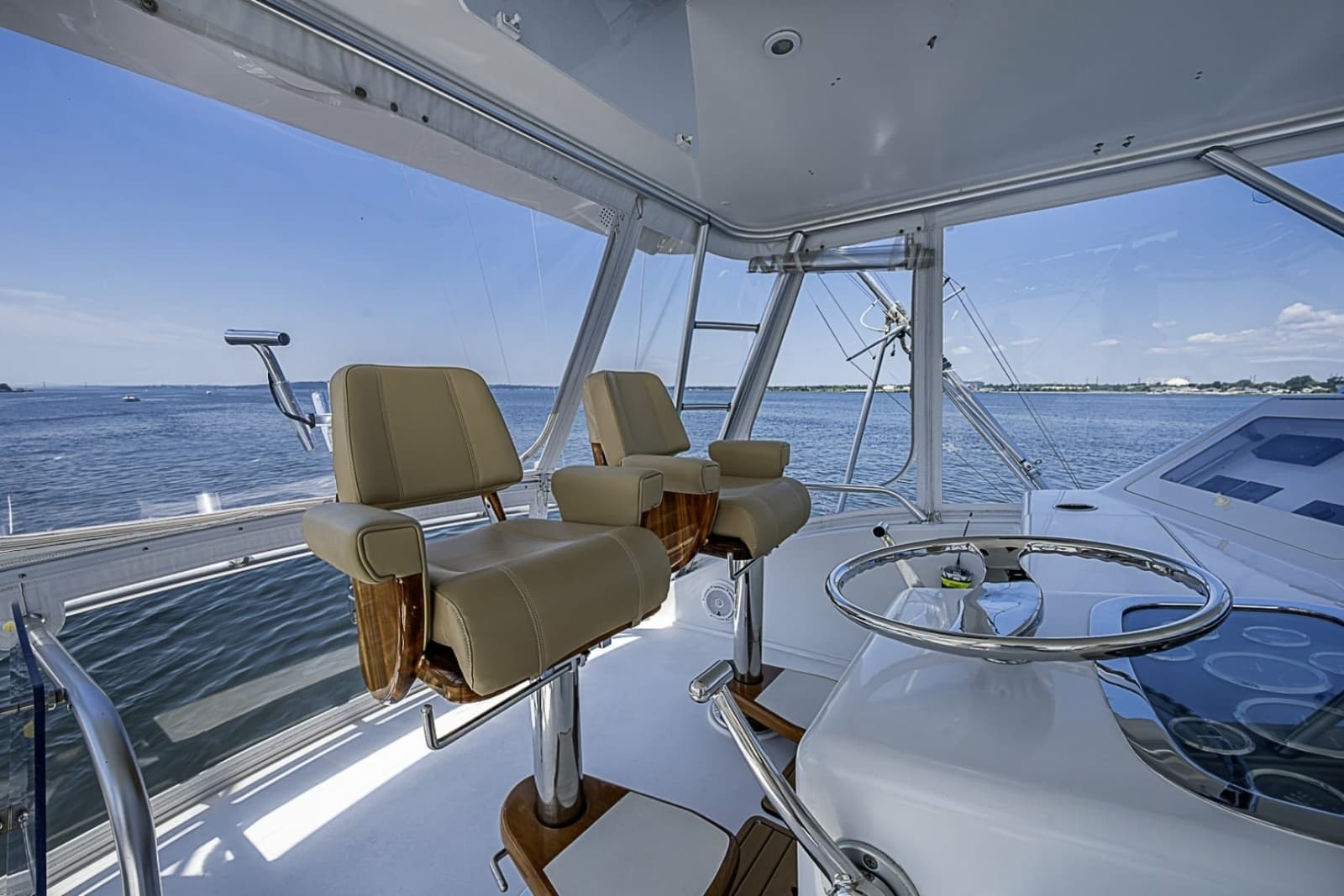 Viking 52 - Catchin Time - Flybridge Helm Seats