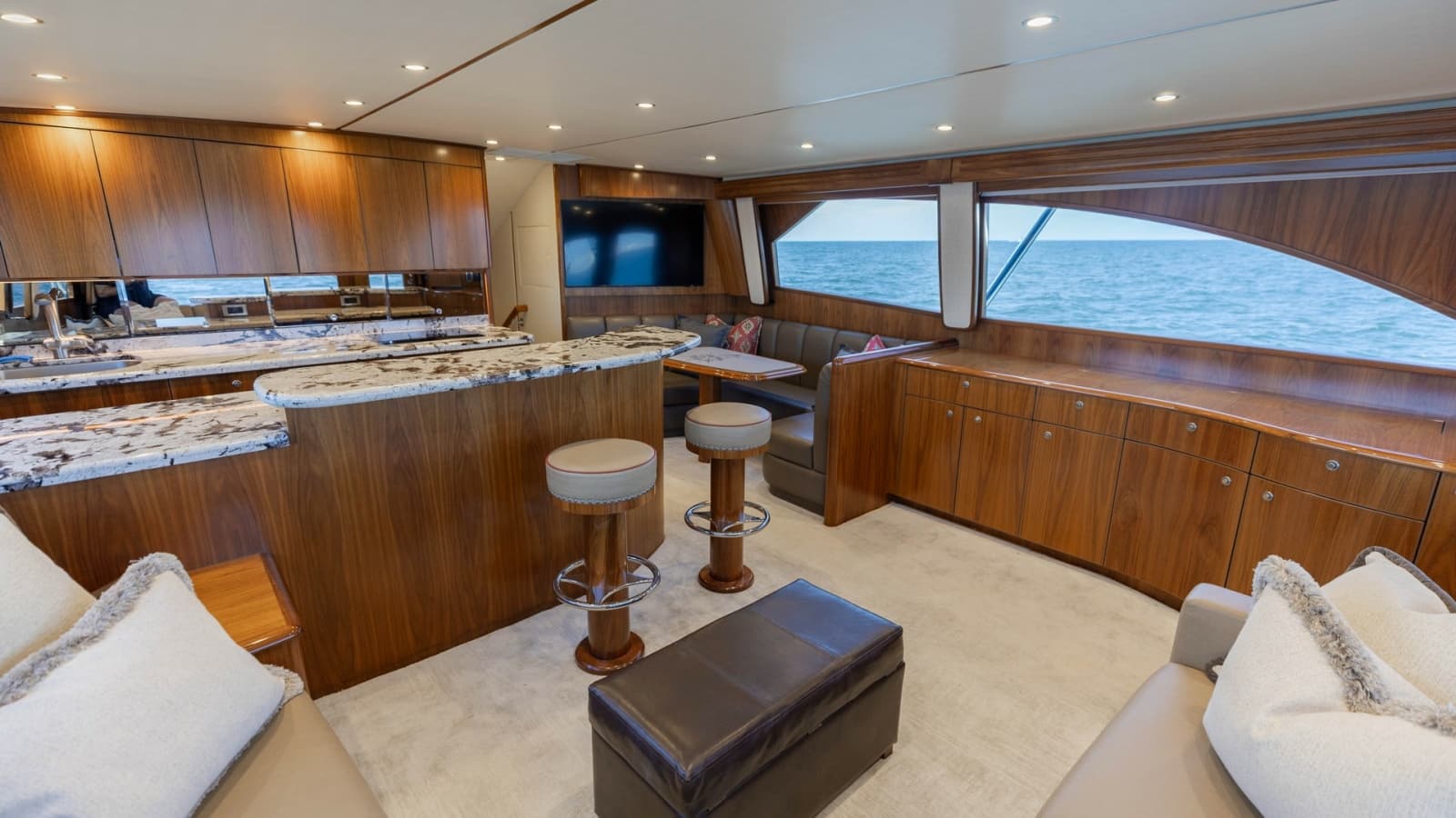 Luxurious Salon with Ocean Views
