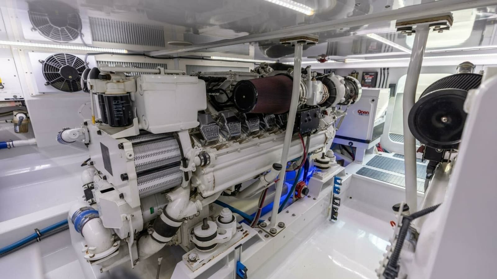 2006 Jim Smith 68 Convertible- Engine Room