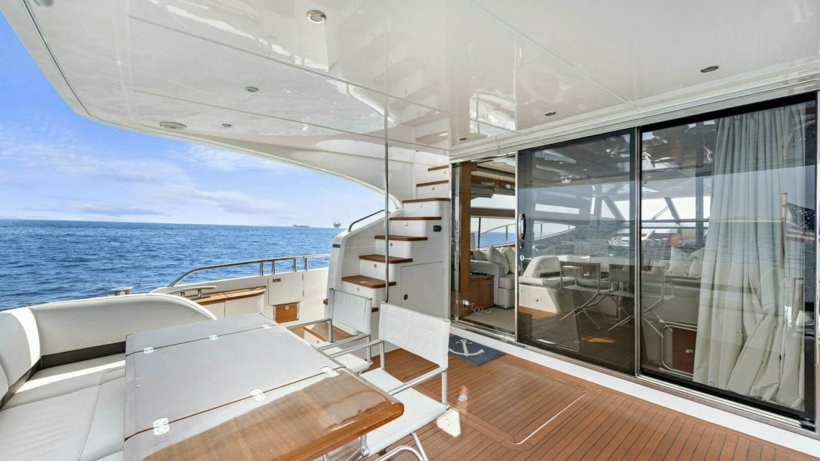 2015 Princess 72 Motor Yacht "LA-Z-BUOY" Aft Deck