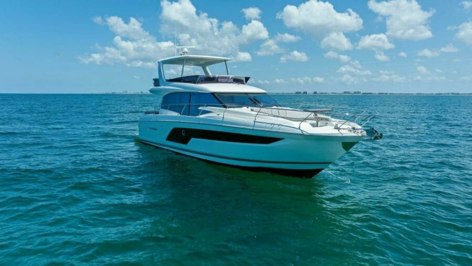 2022 59 Prestige Flybridge - How Sweet It Its - Profile