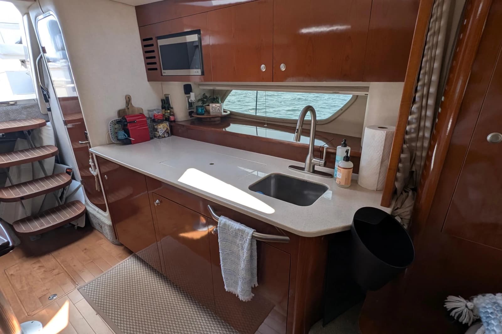 2009 Sea Ray 350 Sundancer