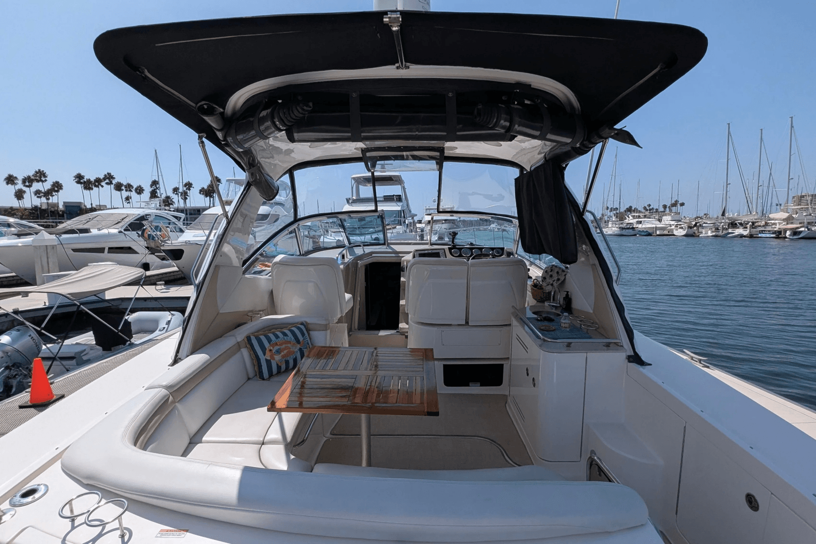 2009 Sea Ray 350 Sundancer