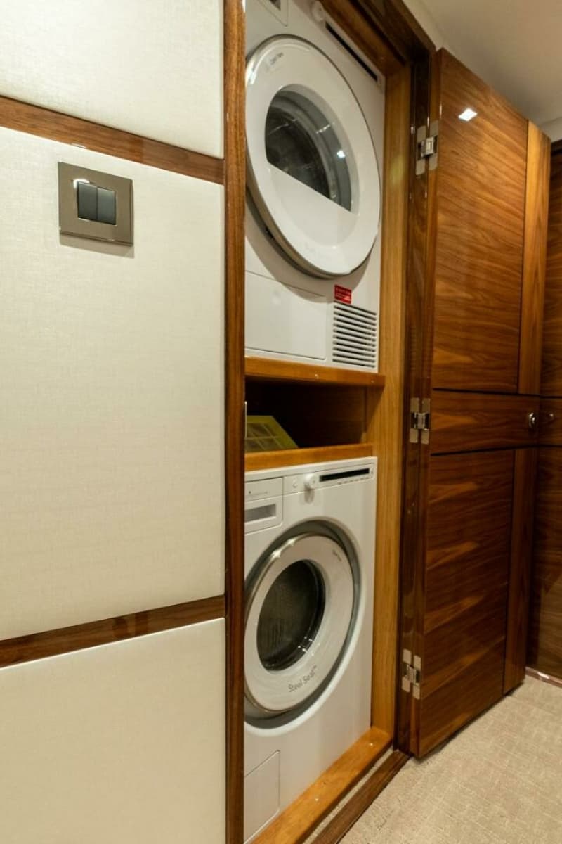 Viking 64 - LAundry
