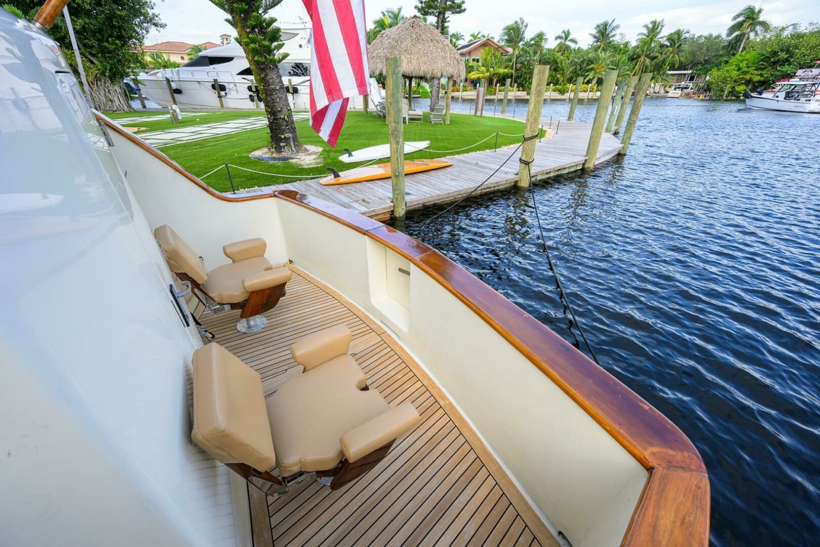 1991 Hatteras 78 Cockpit Motor Yacht