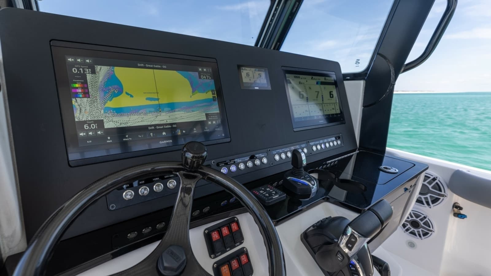 2023 Everglades 365 CC-