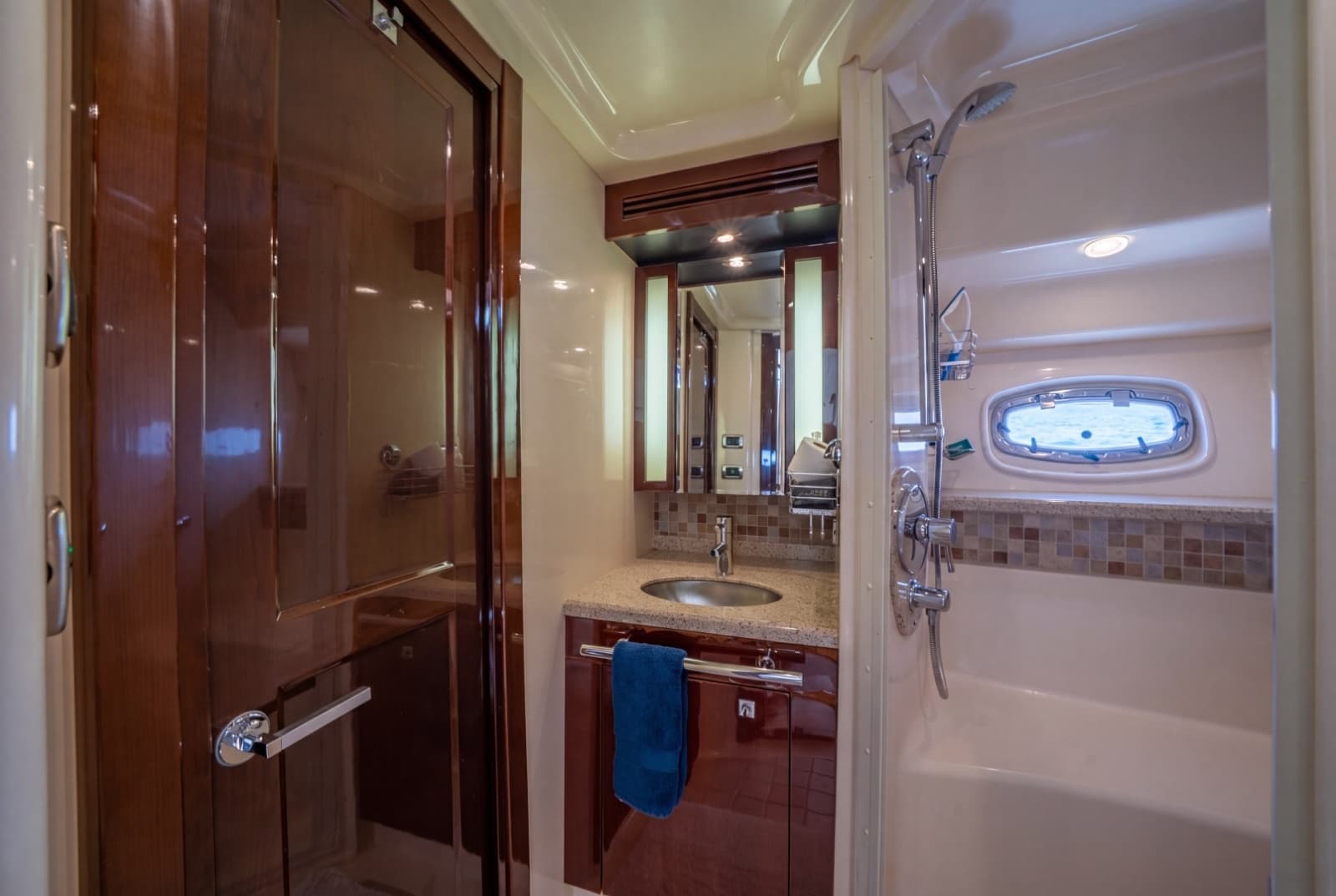 2008 Sea Ray 470 Sedan Bridge