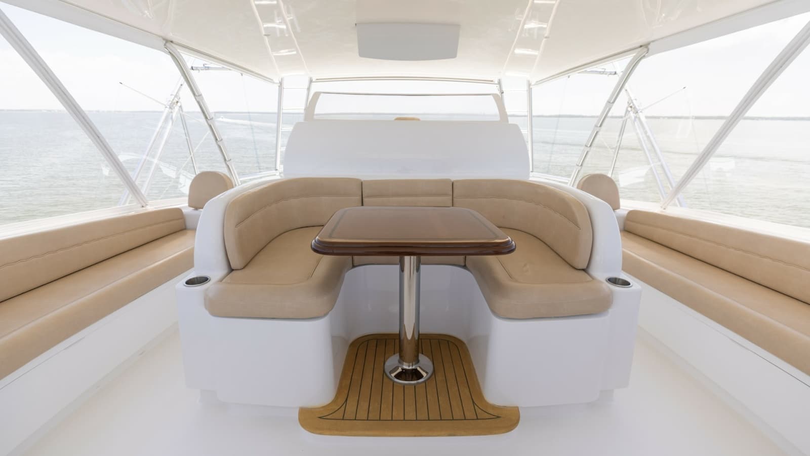 Flybridge Seating Area with Table