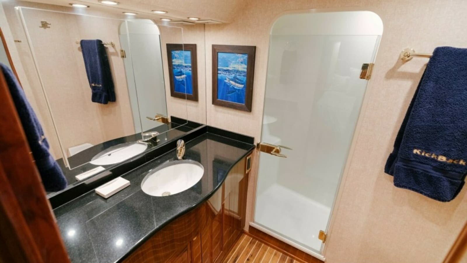 2006 Viking 74 Enclosed Bridge "KickBack" - Master Cabin En Suite