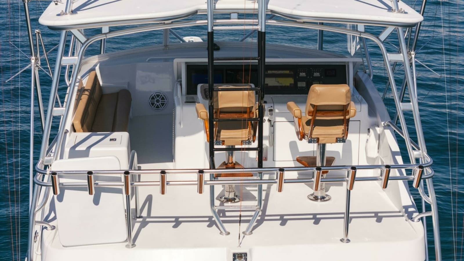 2001 Hatteras 60 Convertible - Sinyorita Salada