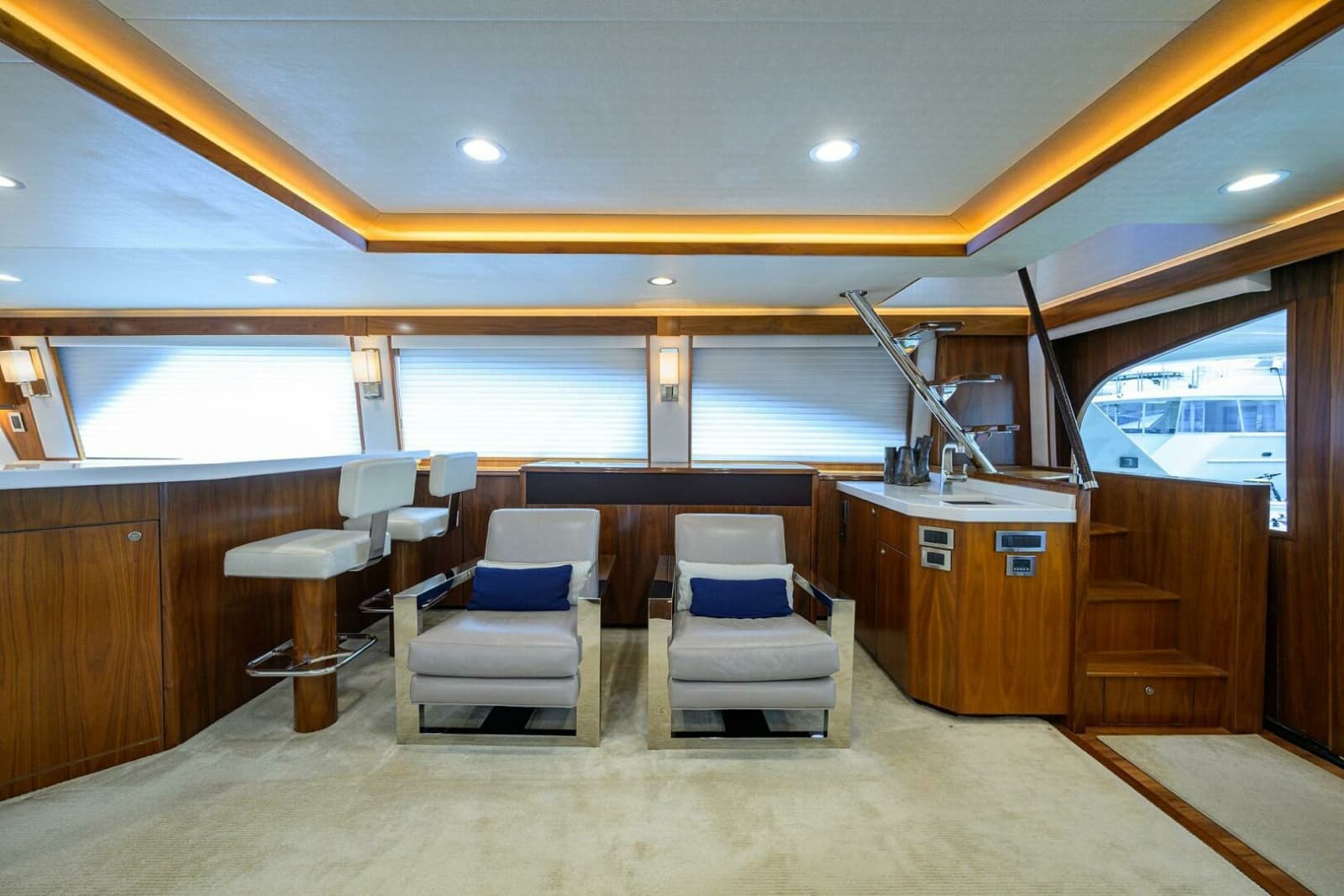 Viking  92 SPECULATOR - Salon