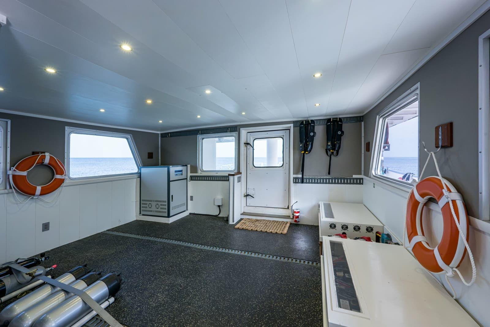 2013 Ocean Voyager 95 Expedition
