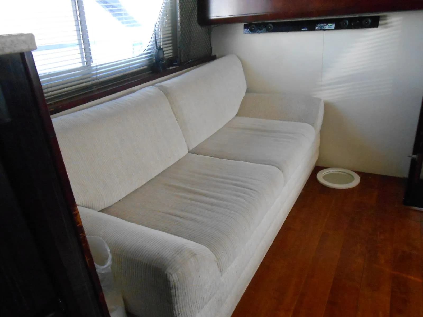 1999 Silverton 352 MY