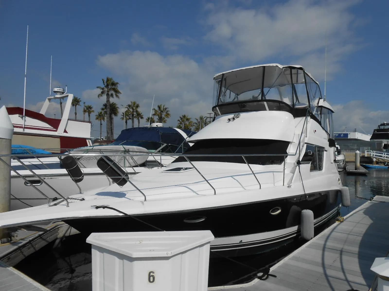 1999 Silverton 352 MY