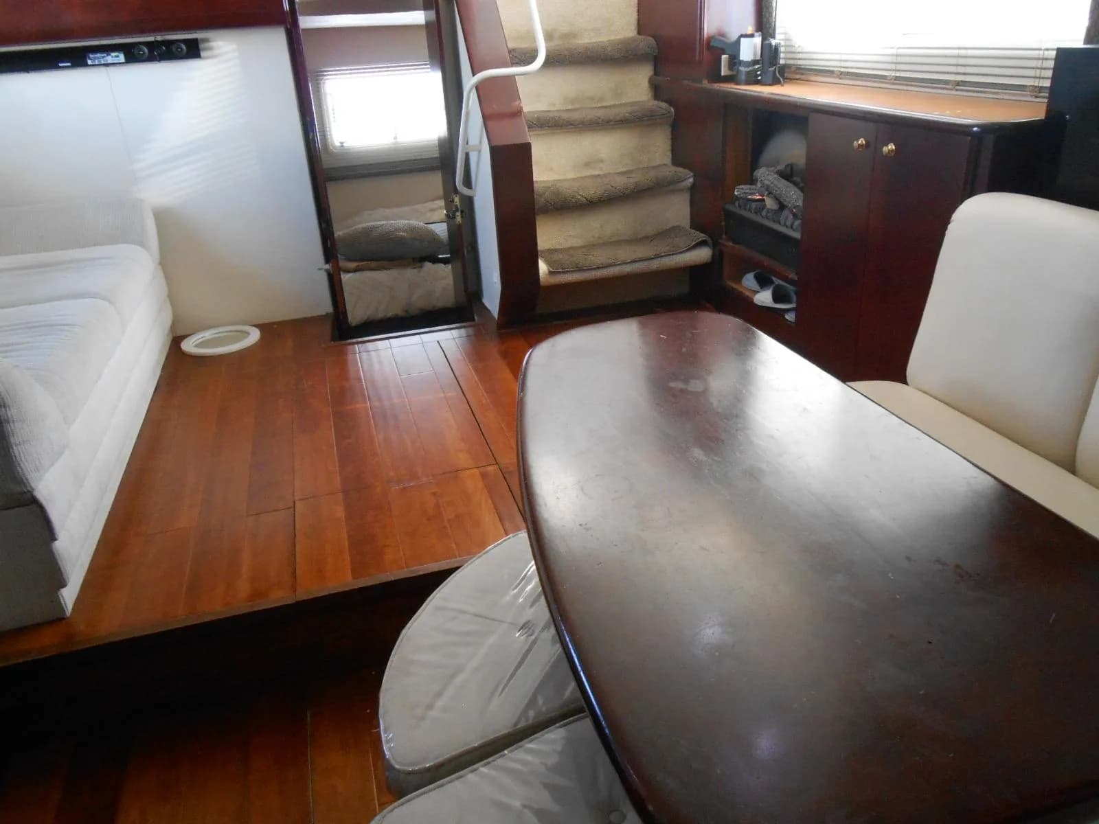 1999 Silverton 352 MY