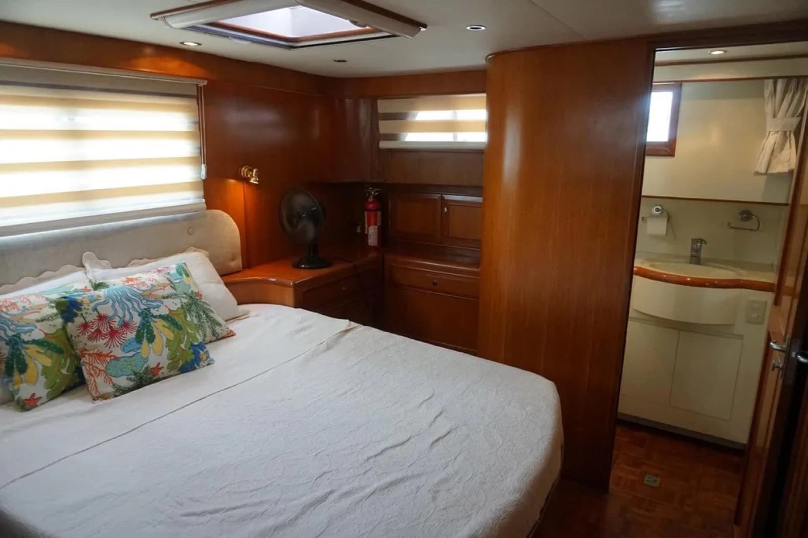 2003 Ocean Alexander 456 Classico