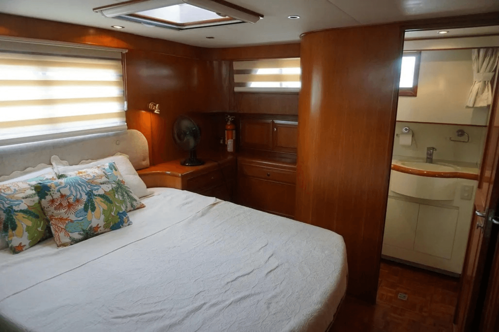 2003 Ocean Alexander 456 Classico