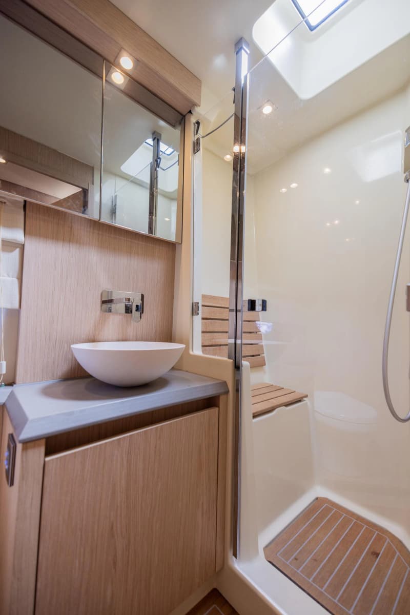 2016 Beneteau Monte Carlo 5