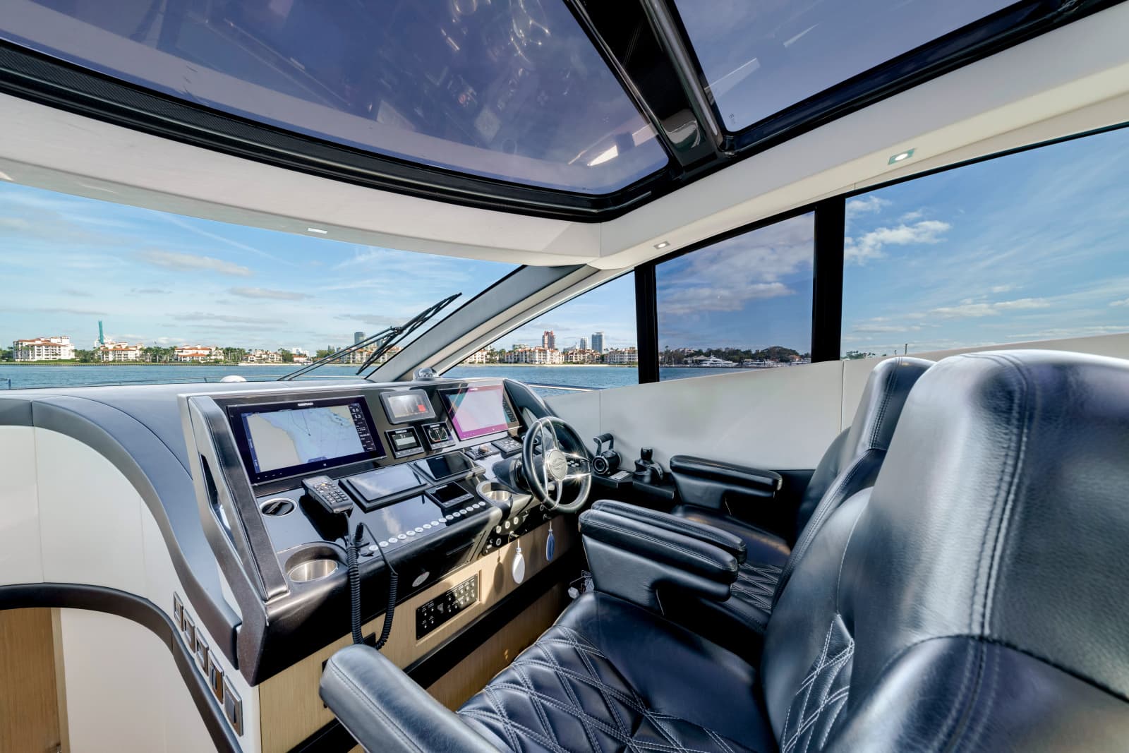 2018 Sunseeker Predator 68