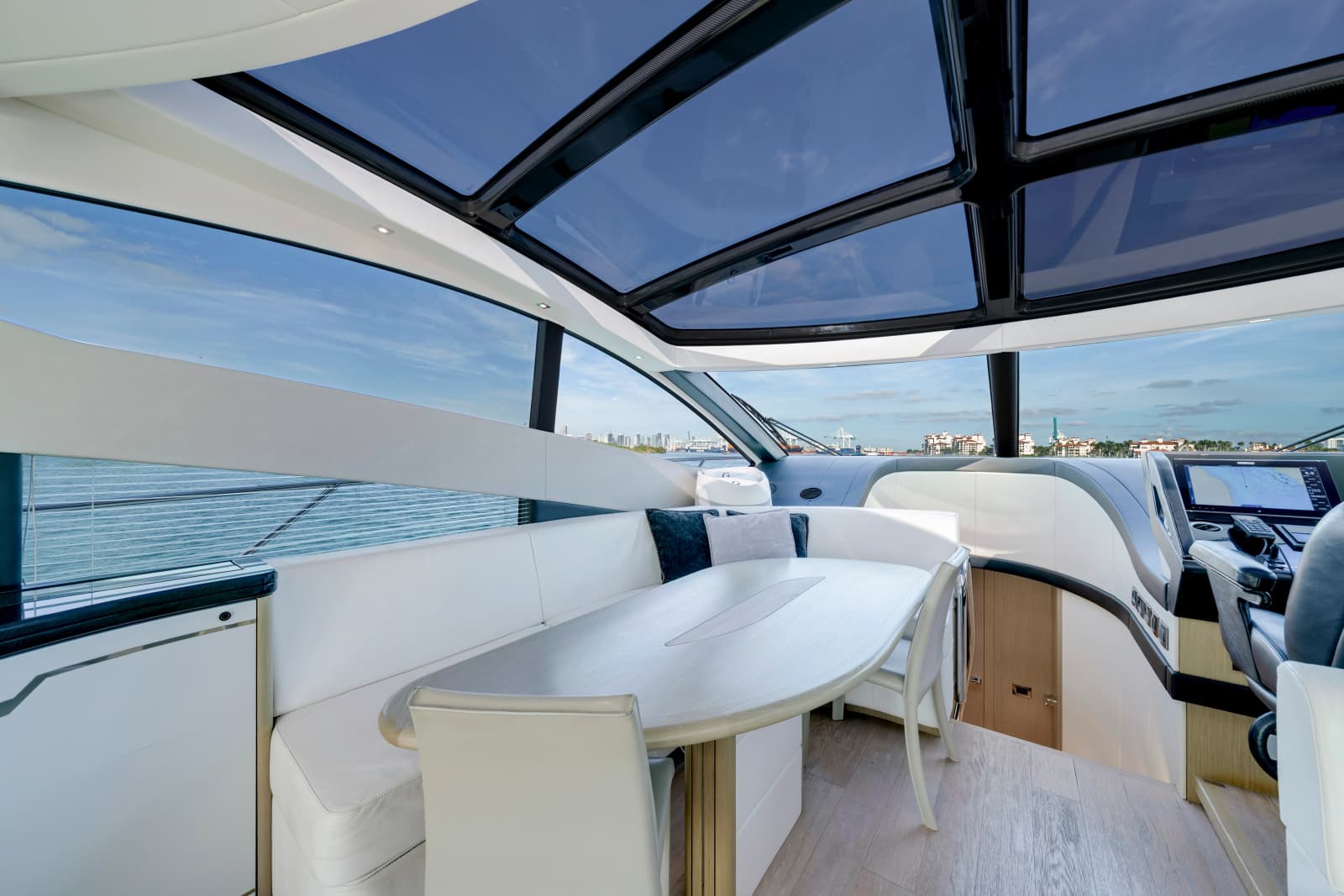 2018 Sunseeker Predator 68